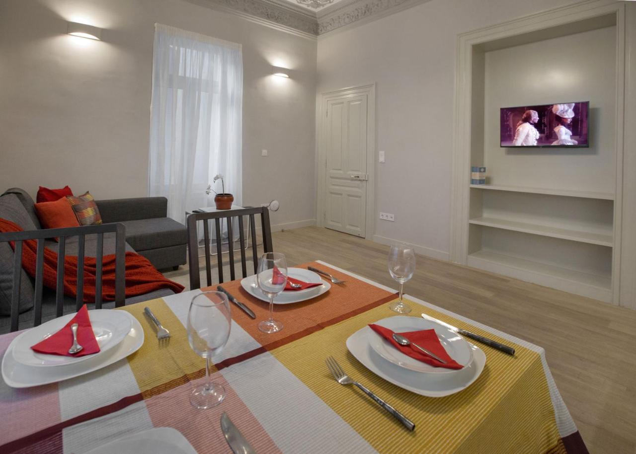 Sophisticated Apartment In Syntagma By Ghh Атина Екстериор снимка