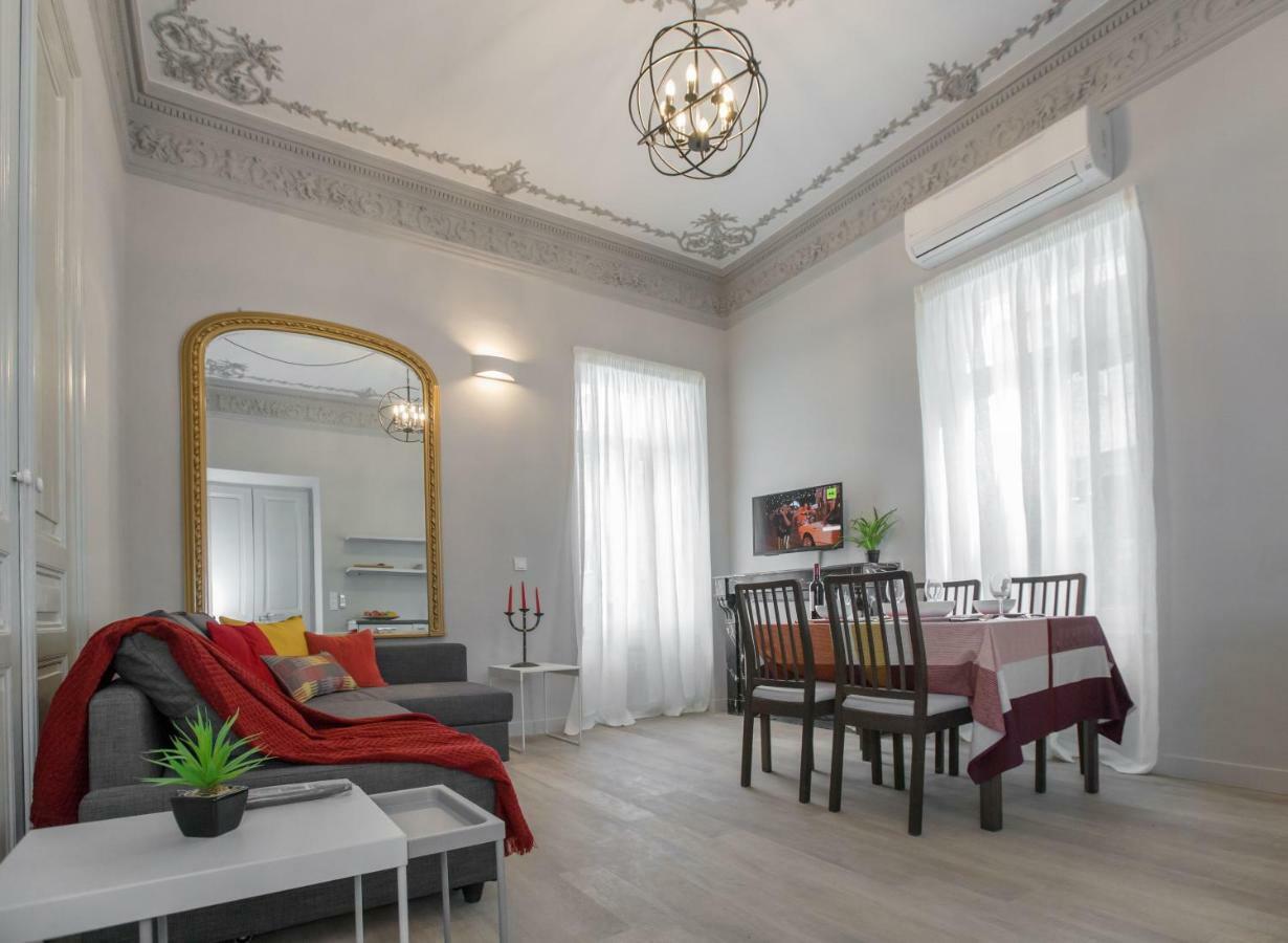 Sophisticated Apartment In Syntagma By Ghh Атина Екстериор снимка